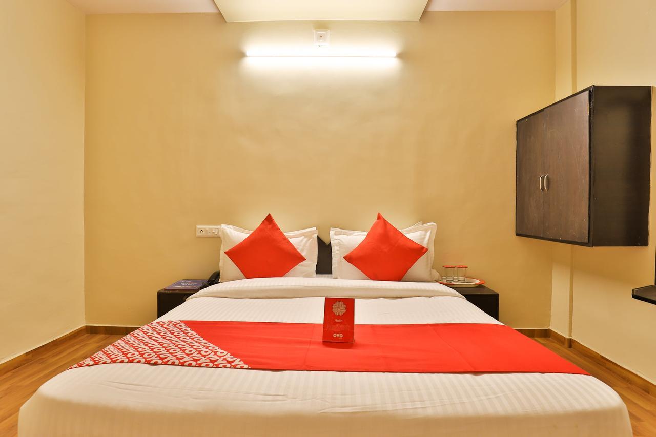 Oyo 11427 Hotel Kalyan Ahmedabad Ngoại thất bức ảnh